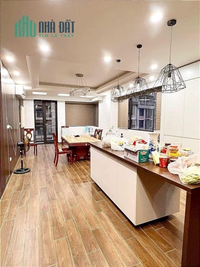 Bán nhà 98m2 phố Nghi Tàm, Tây Hồ Biệt thự hưởng thụ 6 ngủ 20m Ô tô tránh 10.7 Tỷ
