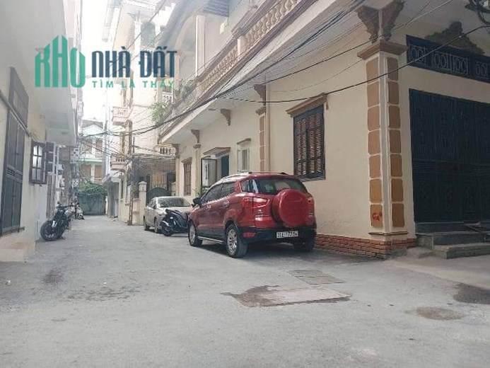 Phân Lô- Đất Lạc Long Quân- 50m- 2 mặt ngõ ô tô- chỉ 5 tỷ 9