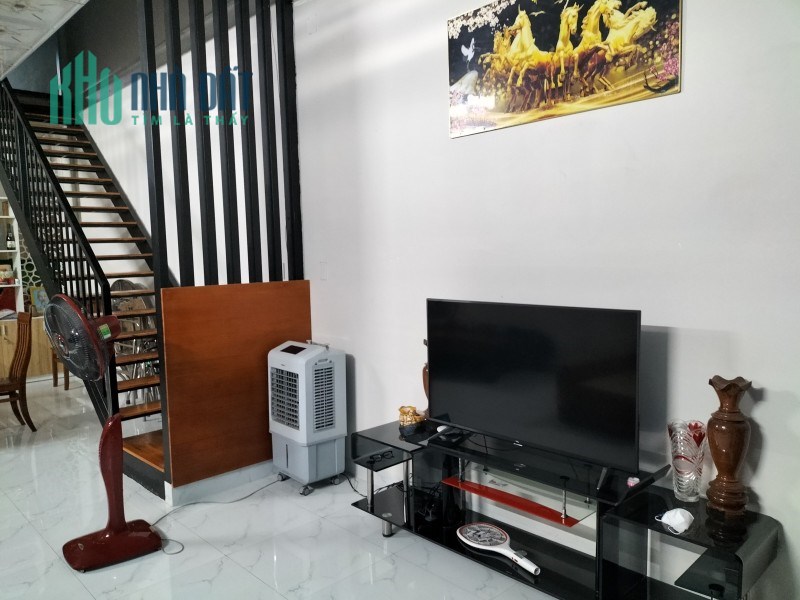 BÁN NHANH NHÀ 2 TẦNG – DT 90M2, MẶT TIỀN ĐƯỜNG 7M5 – KĐT PHƯỚC LÝ – CHỈ 2 TỶ XXX