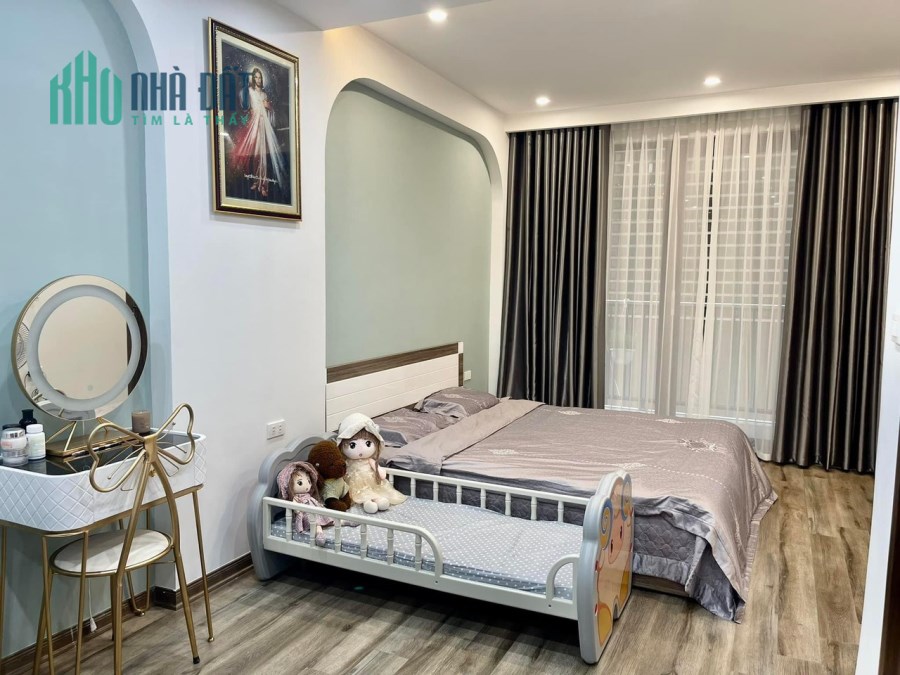 BÁN NHÀ VẠN BẢO, BA ĐÌNH, Ở NGAY, GẦN PHỐ, 40M2 4 TẦNG, GIÁ 4.3 TỶ