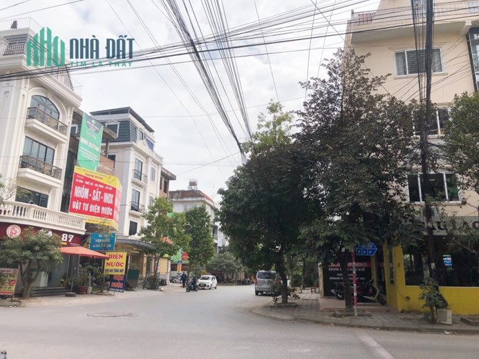 CHÚ NHÀ CẦN BÁN LIỀN KỀ XÂY THÔ- KĐT MỸ ĐÌNH- LƯU HỮU PHƯỚC - NAM TỪ LIÊM - 100M-4T - MT: 8M