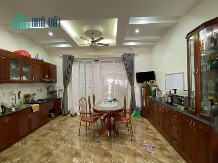 CHÚ NHÀ CẦN BÁN LIỀN KỀ XÂY THÔ- KĐT MỸ ĐÌNH- LƯU HỮU PHƯỚC - NAM TỪ LIÊM - 100M-4T - MT: 8M