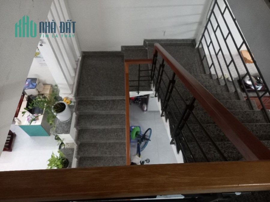 BÁN NHÀ 2 TẦNG  MẶT TIỀN LƯƠNG THẾ VINH, NGAY CẦU RỒNG ĐÀ NẴNG, CHỈ 4,7 TỶ