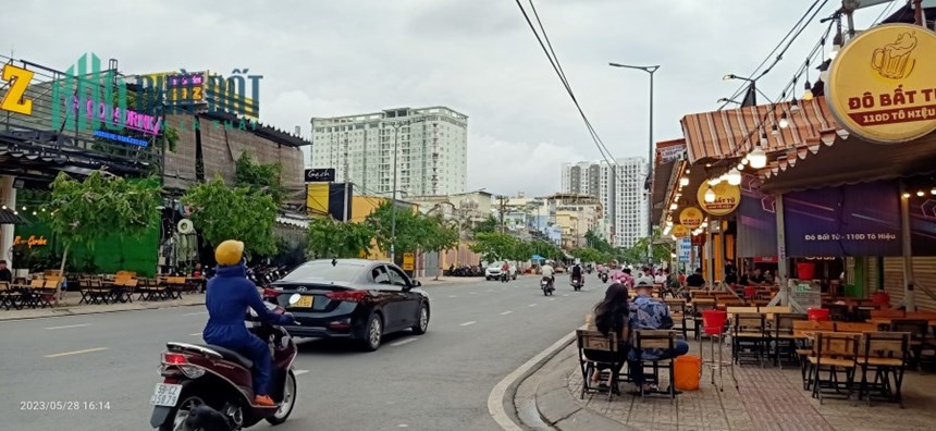 Bán nhà HXH Tô Hiệu TP 40m2 3T 3PN HXH cách 20m nhiều tiện ích xung quanh giá chỉ 5tỷxx