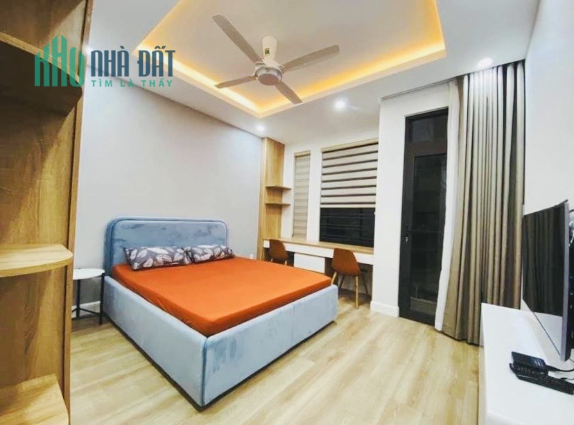 Hot Ô TÔ đỗ cửa –  LÔ GÓC NHÀ ĐẸP  Cầu Giấy 35Mx 4 ngủ nhỉnh 3 tỷ