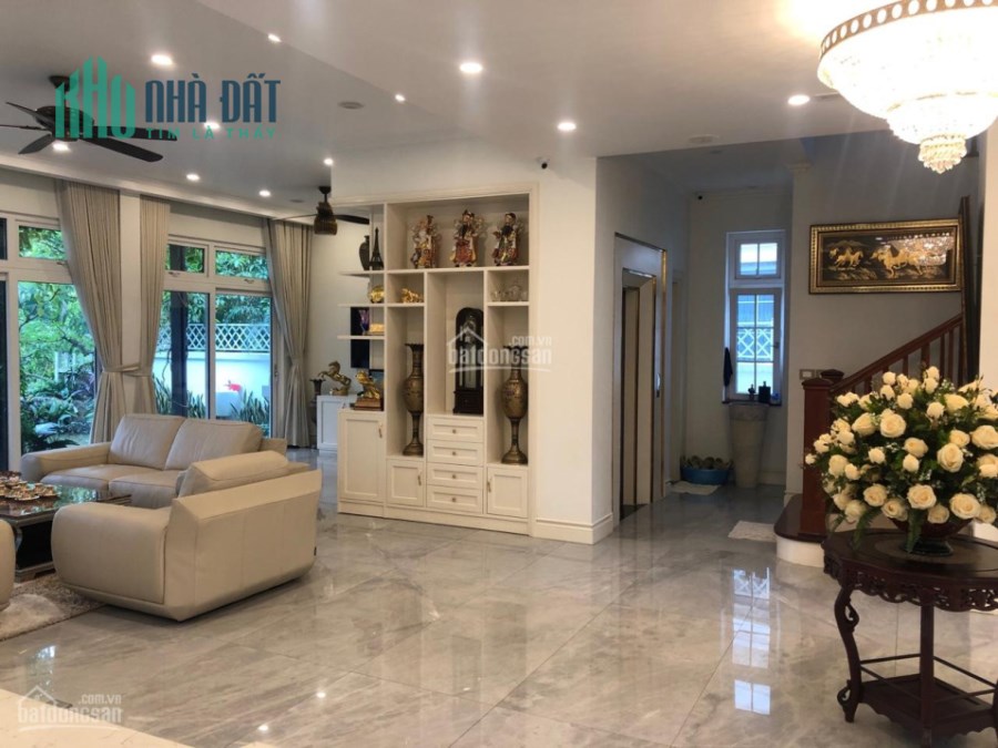 Bán nhà LÁNG HẠ Đống Đa, ngõ thông, ô tô đỗ rất gần, chỉ Nhỉnh 1 tỷ