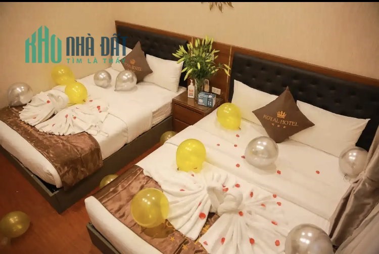 TÒA NHÀ KHÁCH SẠN 7 TẦNG ĐẸP LONG LANH - THANG MÁY NHẬP KHẨU Ô,  TÔ TRÁNH THÔNG