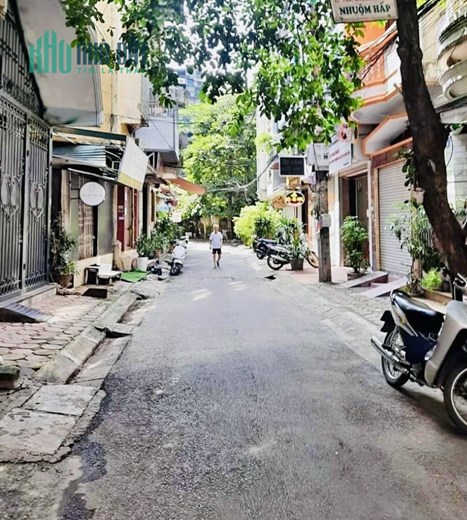 Hiểm Nguyễn Khánh Toàn kinh doanh sầm uất – ô tô phi chào 6 tỷ 7