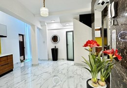 BÁN NHÀ MẶT TIỀN 60M2 NGANG 5.5 M 6 TẦNG THANG MÁY KINH DOANH ĐỈNH PHAN XÍCH LONG   12.5 TỶ.