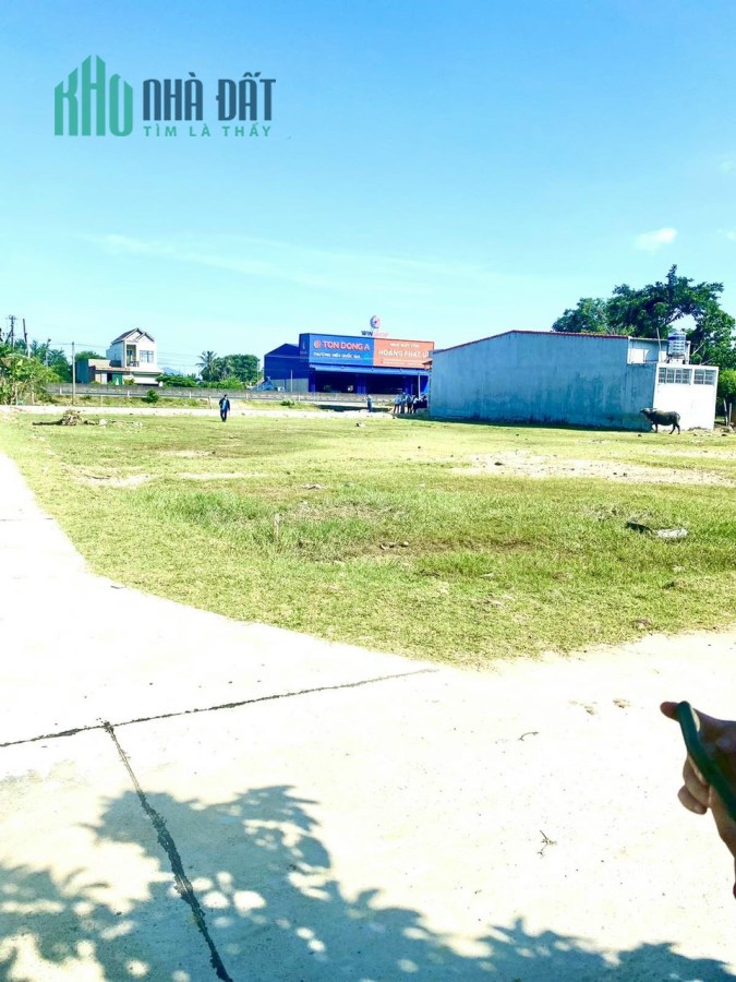 Bán nhanh lô biệt thự 300m2 thổ cư tại trung tâm Kinh Tế Bắc Vân Phong - gần sân bay Sungroup
