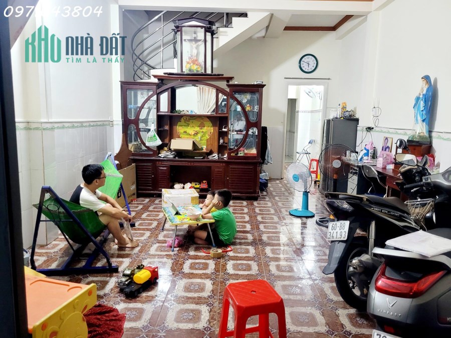 Bán Nhà 1/ Cống lở ô tô trước nhà 4.6 x 18 P15 Tân Bình Nhỉnh 6 Tỷ