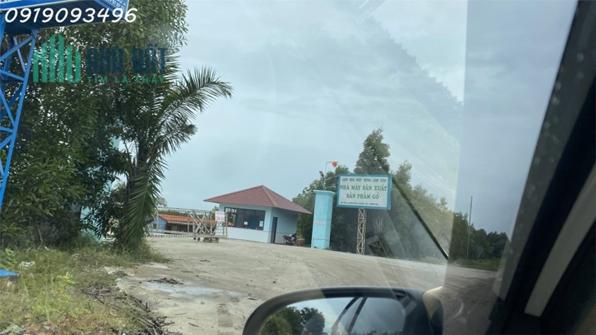 Bán mảnh đất nằm trong khu công nghiệp giá bao rẻ