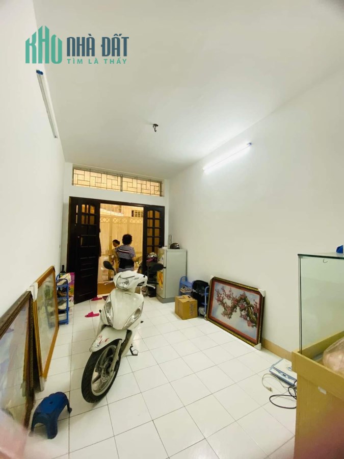 Bán nhà phố Hoàng Cầu - Đống Đa, 4 tầng, vài bước ô tô, 2 mặt ngõ cực thoáng. ngõ thông các ngả.
