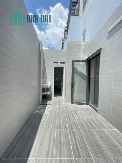 Bán nhà HXH mới full nội thất 3 tầng BTCT đường Tô hiệu, Tân Phú . LH :0908714902 AN