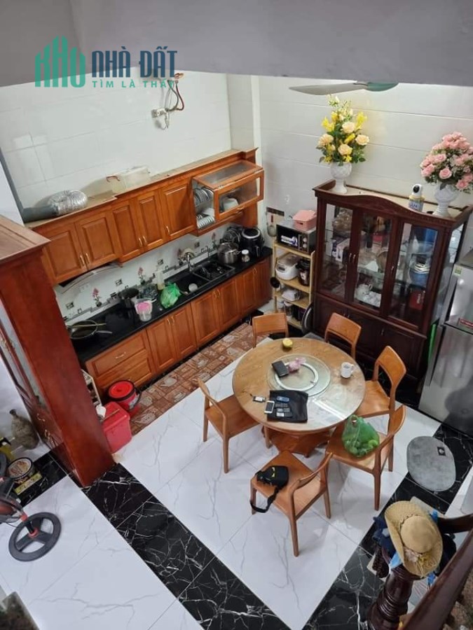 LÔ GÓC 3 THOÁNG – Nhà phố Sơn Tây 40m2 giá 3.2 tỷ - BA BƯỚC RA PHỐ