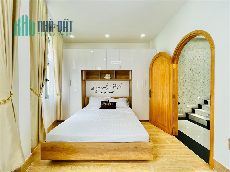 Dt(4.5x18m) mặt tiền đường Tô Hiệu, Tân Phú, gần bên trung tâm thương mại TTC.