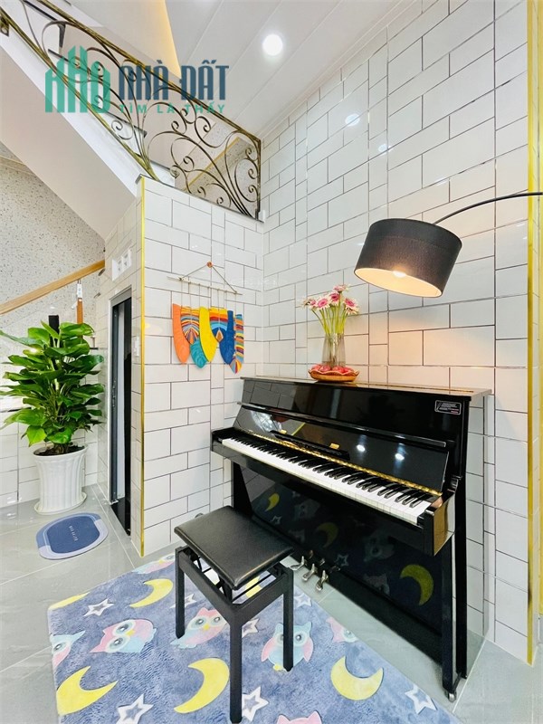 Dt(4.5x18m) mặt tiền đường Tô Hiệu, Tân Phú, gần bên trung tâm thương mại TTC.