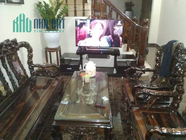 Bán gấp Phú Diễn 61,2m2, 5PN ở biệt thự giá 4.5tỷ