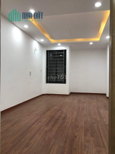 Gần chợ, tiện ích, ngõ nông 5T/ 39m, tặng nội thất,Tứ Hiệp - Thanh Trì