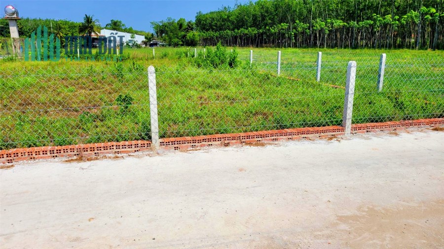 Chủ dang cần tiền gấp nên nên bán lô đất với giá SỐC!
