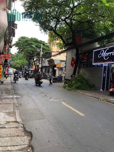 Bán nhà mặt phố Doãn Kế Thiện, Mai Dịch, Cầu Giấy 83m2, 19.5 tỷ, 4 tầng