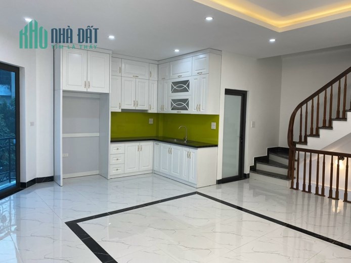 Siêu phẩm. Bán nhà đường Lê Trọng Tấn, Hà Đông. 50m2 x 5T. LÔ GÓC. GARA Ô TÔ. Hơn 5 Tỷ. 0968084286