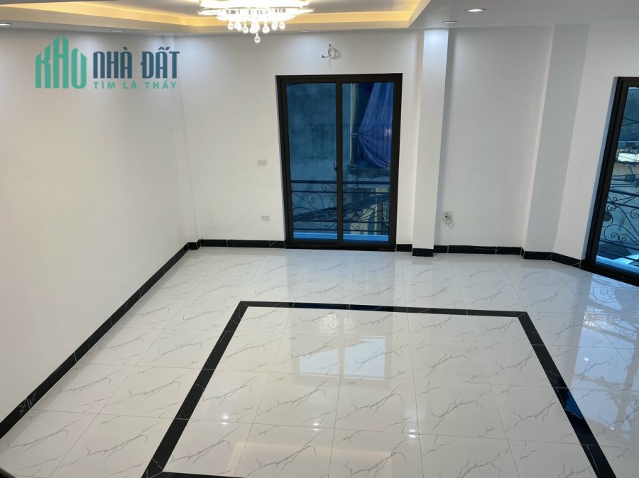 Siêu phẩm. Bán nhà đường Lê Trọng Tấn, Hà Đông. 50m2 x 5T. LÔ GÓC. GARA Ô TÔ. Hơn 5 Tỷ. 0968084286