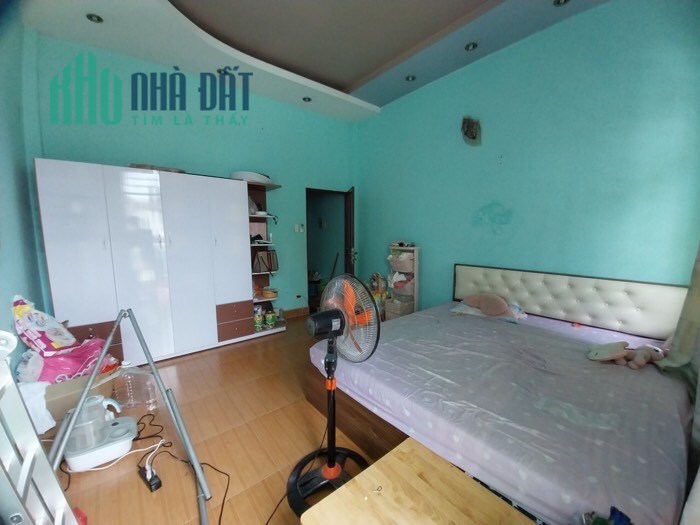 NHÀ BÁN TÂN THỚI HIỆP Q12, DT: 4.1x16.3, 2 TẦNG, HẺM 6m, GIÁ 3 TỶ