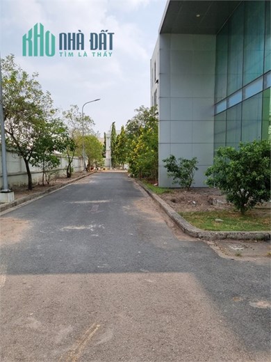 chuyển nhượng cty gia công may mặc. Khu Công Nghiệp Sóng Thần, Bình Dương.