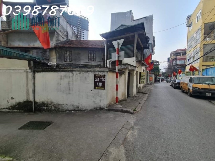 MAI ĐỘNG - TRUNG TÂM QUẬN HOÀNG MAI - 1 NHÀ RA Ô TÔ - 2 THOÁNG - 100M - MT 7M - NHỈNH 2 TỶ - SỔ ĐẸP
