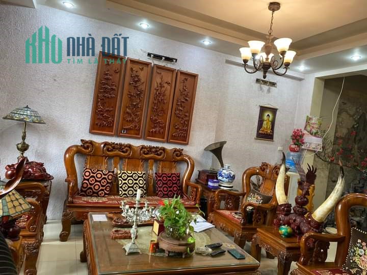 Bán Nhà phố Vương Thừa Vũ, Ô tô vào nhà, 150m2 4 tầng, 16 tỷ