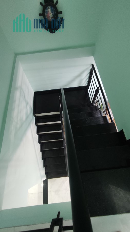 Bán Nhà sát Mặt Tiền Cao Thắng, Quận 10, Gần Hà Đô Centrosa - 60m2, Ngang 4M