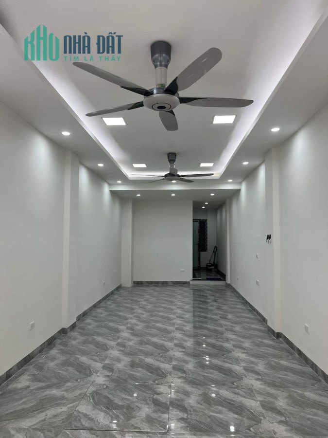 Nhà đẳng cấp Thượng Lưu, 8 tầng, thang máy, gara, kinh doanh quận Đống Đa, hơn 13 tỷ