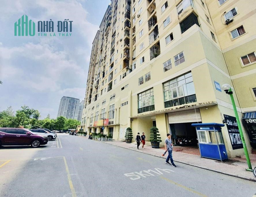 Nam Trung Yên chung cư lô góc, 3ngủ, đẹp, thoáng, gần công viên, 2.9 tỷ