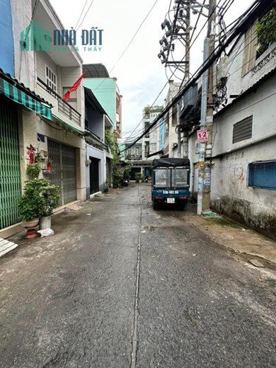 BÌNH TIÊN - Q6 - HẺM NHỰA XE TẢI - 40M2 - 4 TẦNG -  4 TỶ 5