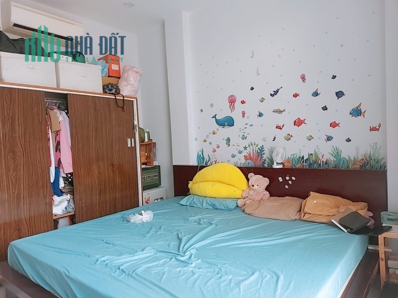 Bán Nhà Phạm Văn Hai Tân Bình Ngang Khủng 85m2 Giá 8 Tỷ