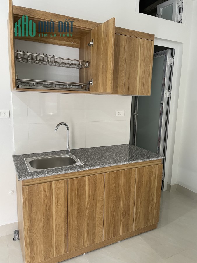 Cho thuê căn hộ ccmn mới xây khu vực Lê Trọng Tấn, gần ĐH Y Phường Khương Mai,quận Thanh Xuân,TP Hà