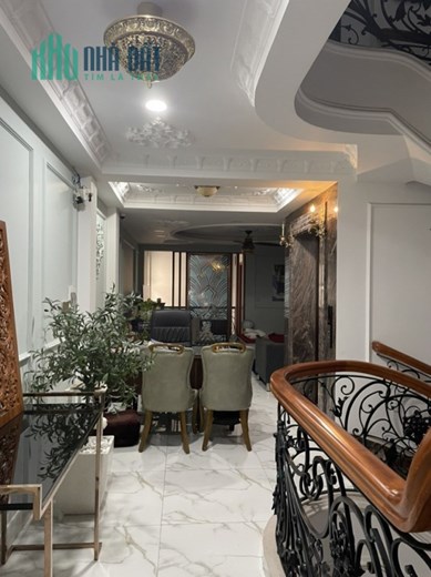 Bán Nhà Trường Chinh Tân Bình 100m2 Nội Thất Vip Giá 18 Tỷ