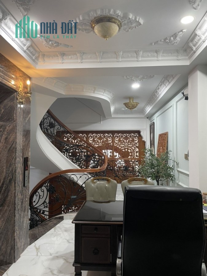 Bán Nhà Trường Chinh Tân Bình 100m2 Nội Thất Vip Giá 18 Tỷ