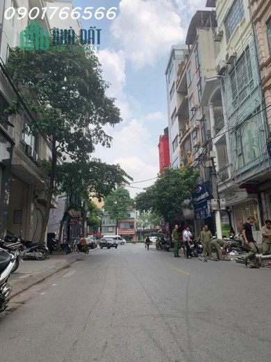 Bán Nhà Mặt Phố Đỗ Quang, Quận Cầu Giấy, 70m x 7T, Giá 31.5 tỷ.