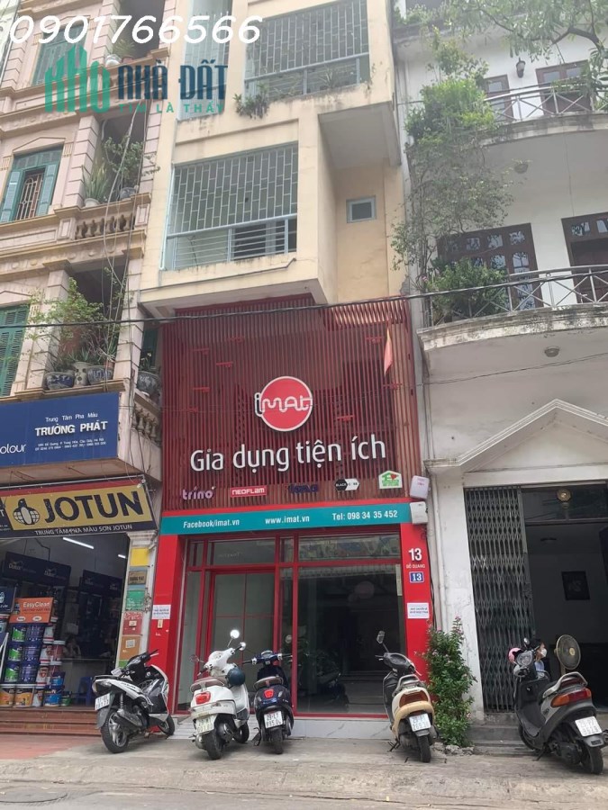 Bán Nhà Mặt Phố Đỗ Quang, Quận Cầu Giấy, 70m x 7T, Giá 31.5 tỷ.