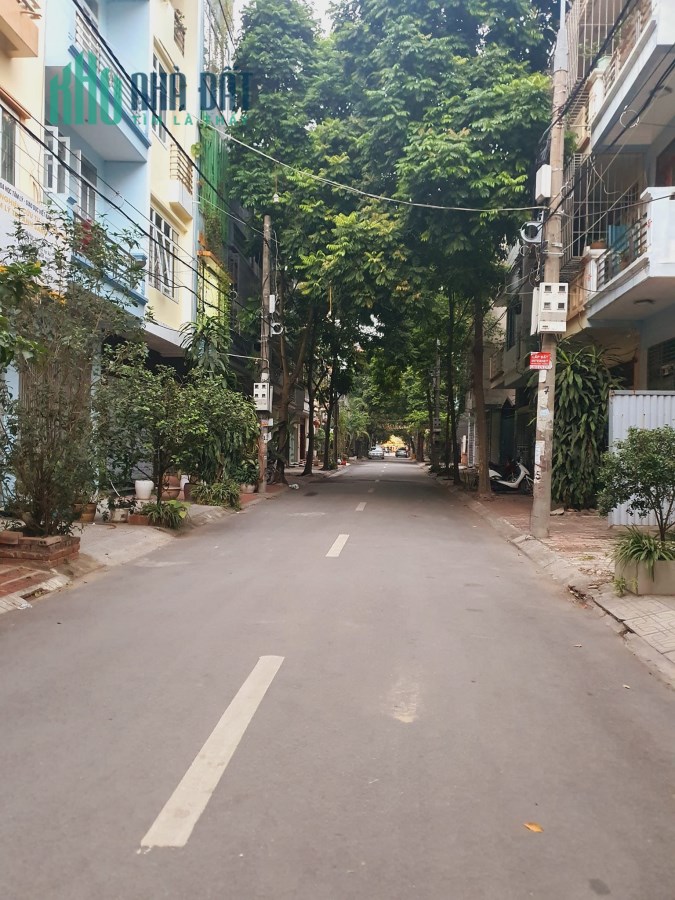 PHÂN LÔ VỈA HÈ - GA RA Ô TÔ - LÔ THOÁNG  - KINH DOANH ĐỈNH - KHU VỰC DÂN TRÍ CAO - HÀNG XÓM CA