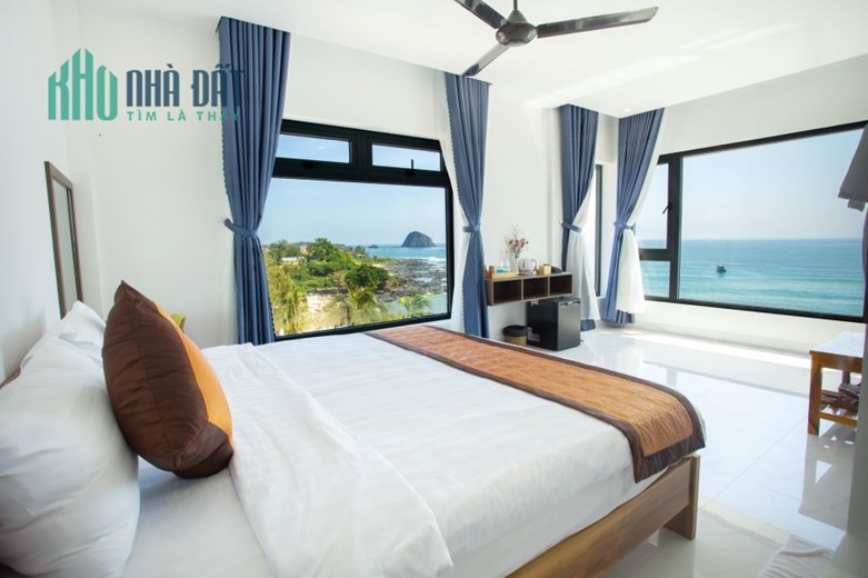 Khách Sạn View trực diện Biển, Tuy An,Cách TP 12km, 45 Phòng thu nhập 10ty/năm