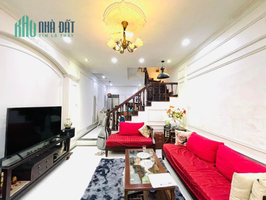 🔥🔥🔥 60M PHỐ THÁI HÀ - Ô TÔ ĐỖ CỔNG  - NHỈNH 10 TỶ - NỘI THẤT SANG, XỊN, MỊN - NHÀ ĐẸP Ở NGAY.