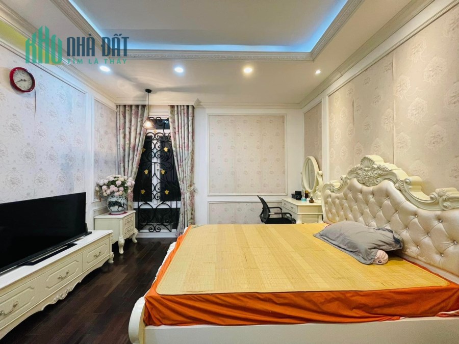 🔥🔥🔥 60M PHỐ THÁI HÀ - Ô TÔ ĐỖ CỔNG  - NHỈNH 10 TỶ - NỘI THẤT SANG, XỊN, MỊN - NHÀ ĐẸP Ở NGAY.