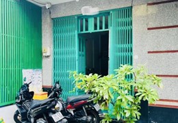 Bán nhà quận 8 hẻm xe hơi,dt 38m,phân khúc trên 6 tỷ,mà chỉ có giá 4,5 tỷ.ngay chợ nhị thiên