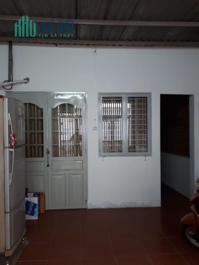 Cho thuê nhà nguyên căn đường Phạm Văn Bạch Tân Bình 80m2 chỉ 10tr/th