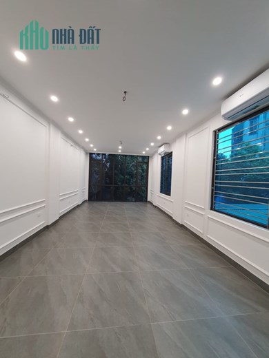 Bán nhà mặt phố Tôn Đức Thắng, Đống Đa 80m, 8 tầng, mt 5m. Giá: 33 tỷ