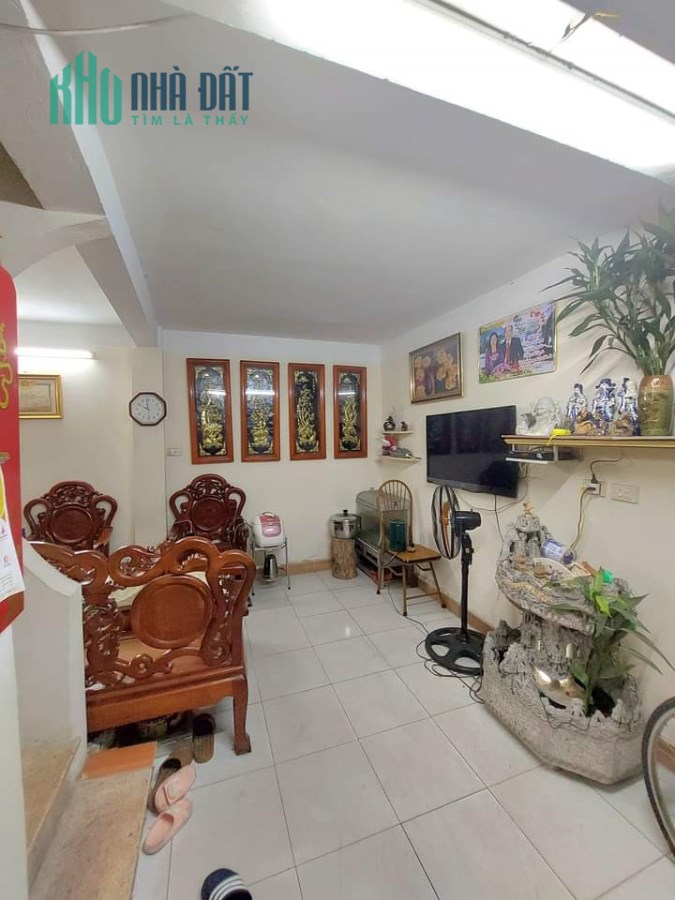 Bán Nhà Phố Yên Hoa - Tây Hồ 23m2 x 4 tầng , gần Phố ngõ nông , vài bước ra Tây Hồ , giá hơn 3 tỷ