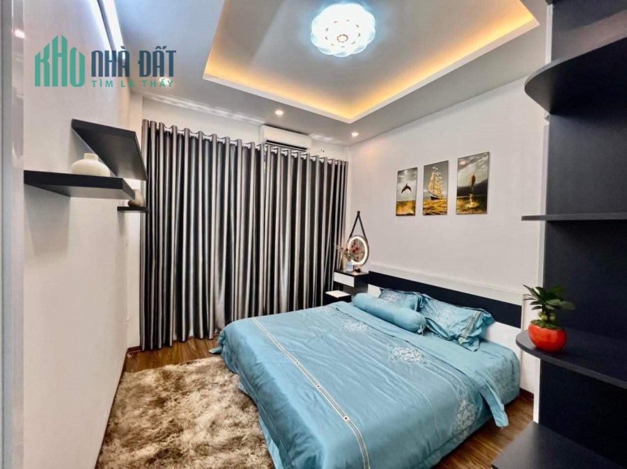 Bán nhà phố Giảng Võ, Ba Đình 110m, 10 tầng, mt 6m. Giá: 32.5 tỷ